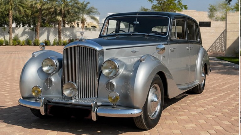 1949 Bentley Mark VI Silver Dawn