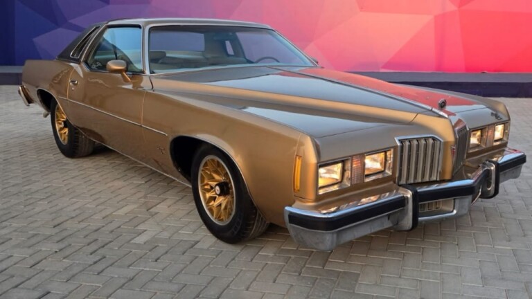 1977 Pontiac Grand Prix