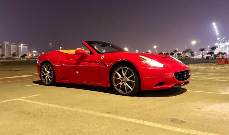 2013 Ferrari California Standard