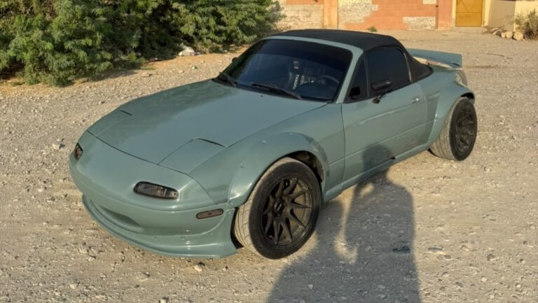 1991 Mazda MX-5 Miata