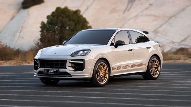 2024 Porsche Cayenne Turbo GT